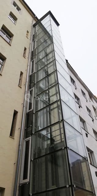 Pronájem bytu 1+kk 30 m², Tolstého, Praha, Praha Pronájem bytu 1+kk 30 m², Tolstého, Praha, Praha