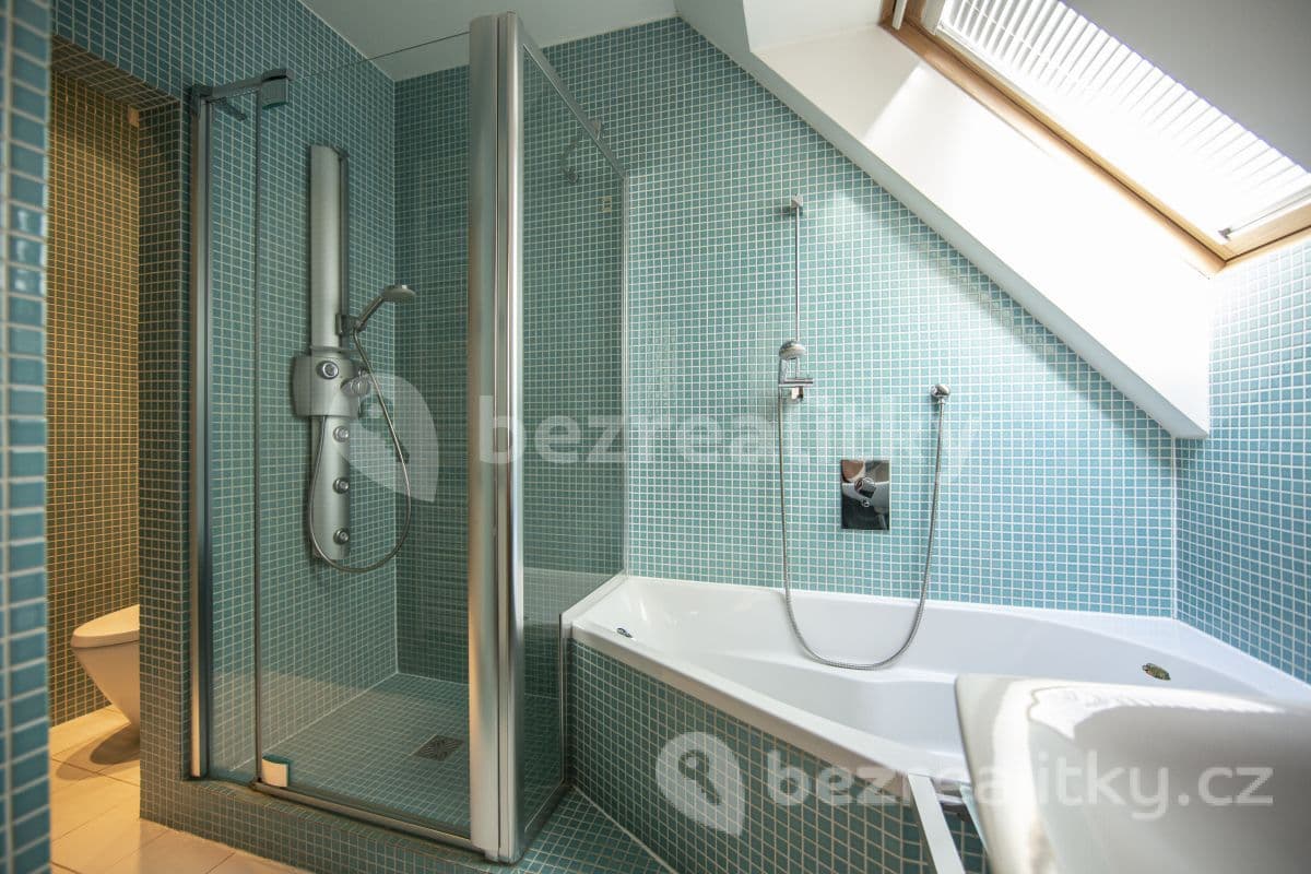 Pronájem bytu 2+kk 56 m², Karlovarská, Praha, Praha Pronájem bytu 2+kk 56 m², Karlovarská, Praha, Praha