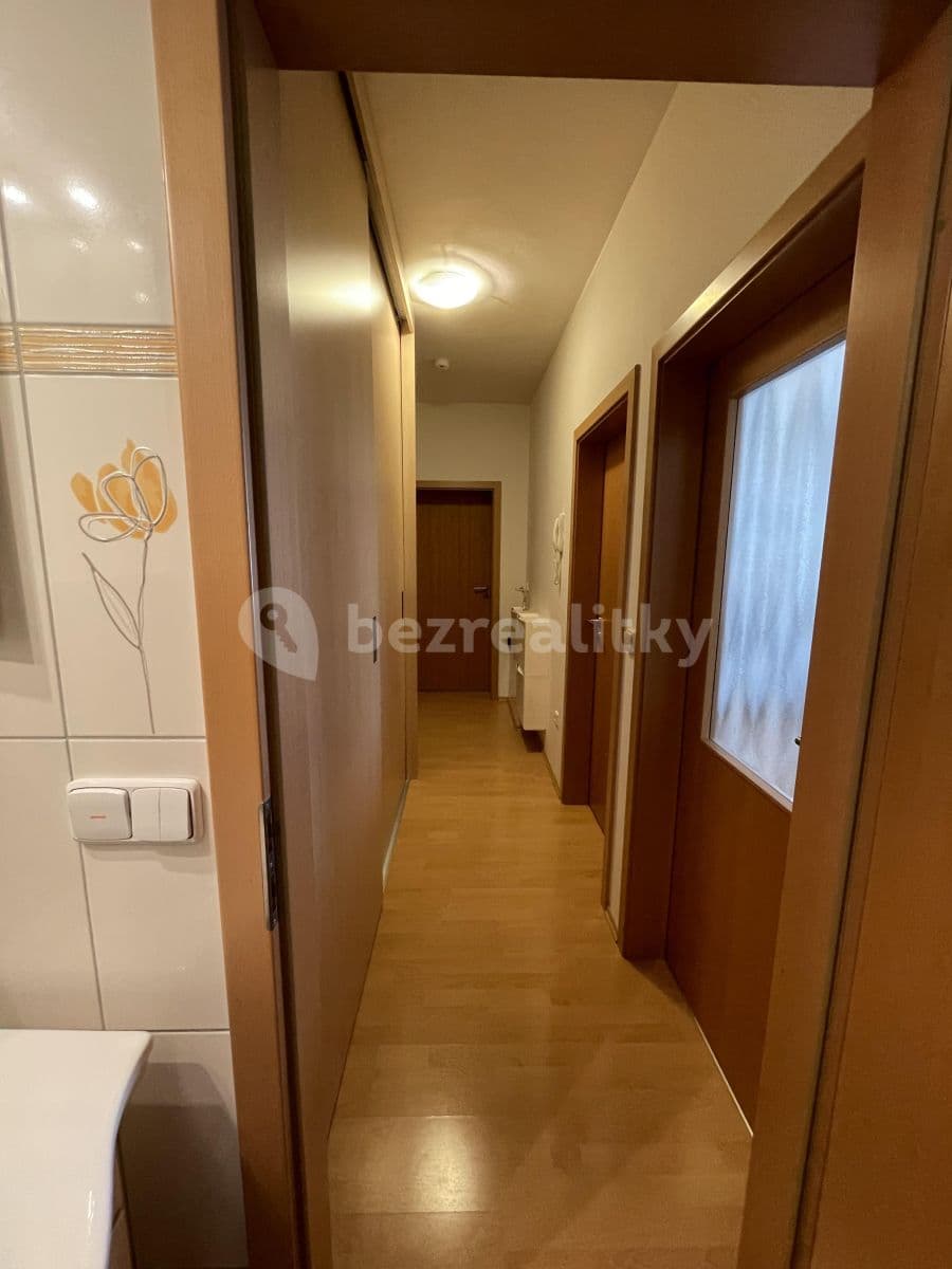 Pronájem bytu 2+kk 39 m², Klíčova, Brno, Jihomoravský kraj Pronájem bytu 2+kk 39 m², Klíčova, Brno, Jihomoravský kraj