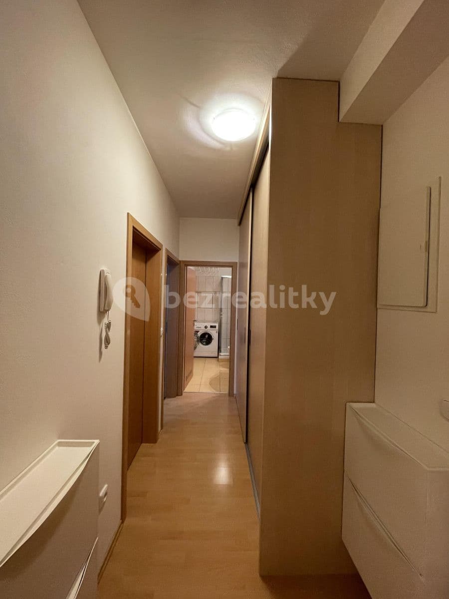 Pronájem bytu 2+kk 39 m², Klíčova, Brno, Jihomoravský kraj Pronájem bytu 2+kk 39 m², Klíčova, Brno, Jihomoravský kraj