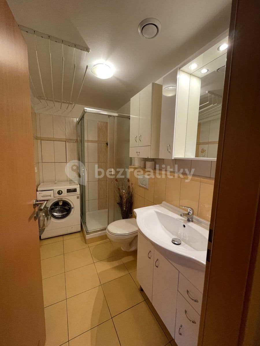 Pronájem bytu 2+kk 39 m², Klíčova, Brno, Jihomoravský kraj Pronájem bytu 2+kk 39 m², Klíčova, Brno, Jihomoravský kraj