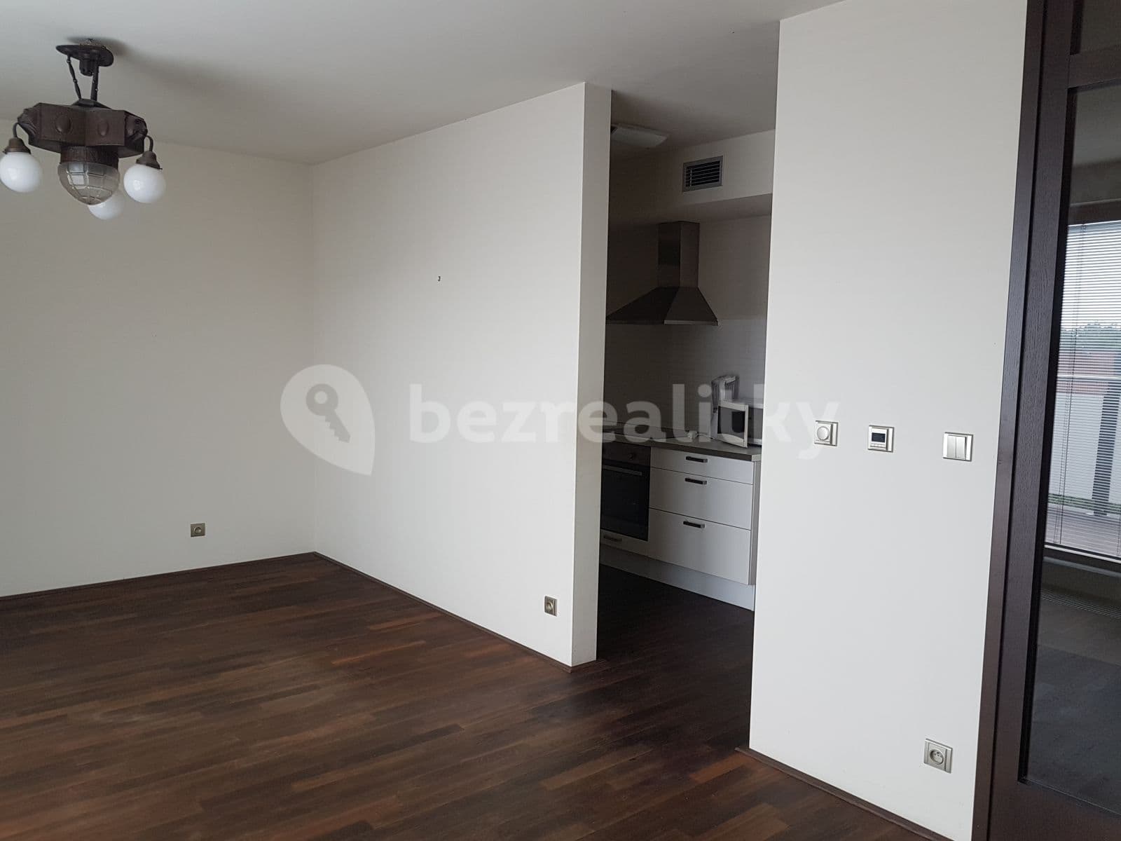 Pronájem bytu 2+kk 55 m², Služská, Praha, Praha Pronájem bytu 2+kk 55 m², Služská, Praha, Praha