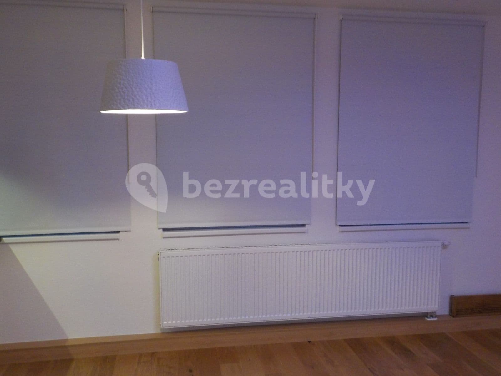 Pronájem bytu 1+kk 30 m², Perucká, Praha, Praha Pronájem bytu 1+kk 30 m², Perucká, Praha, Praha