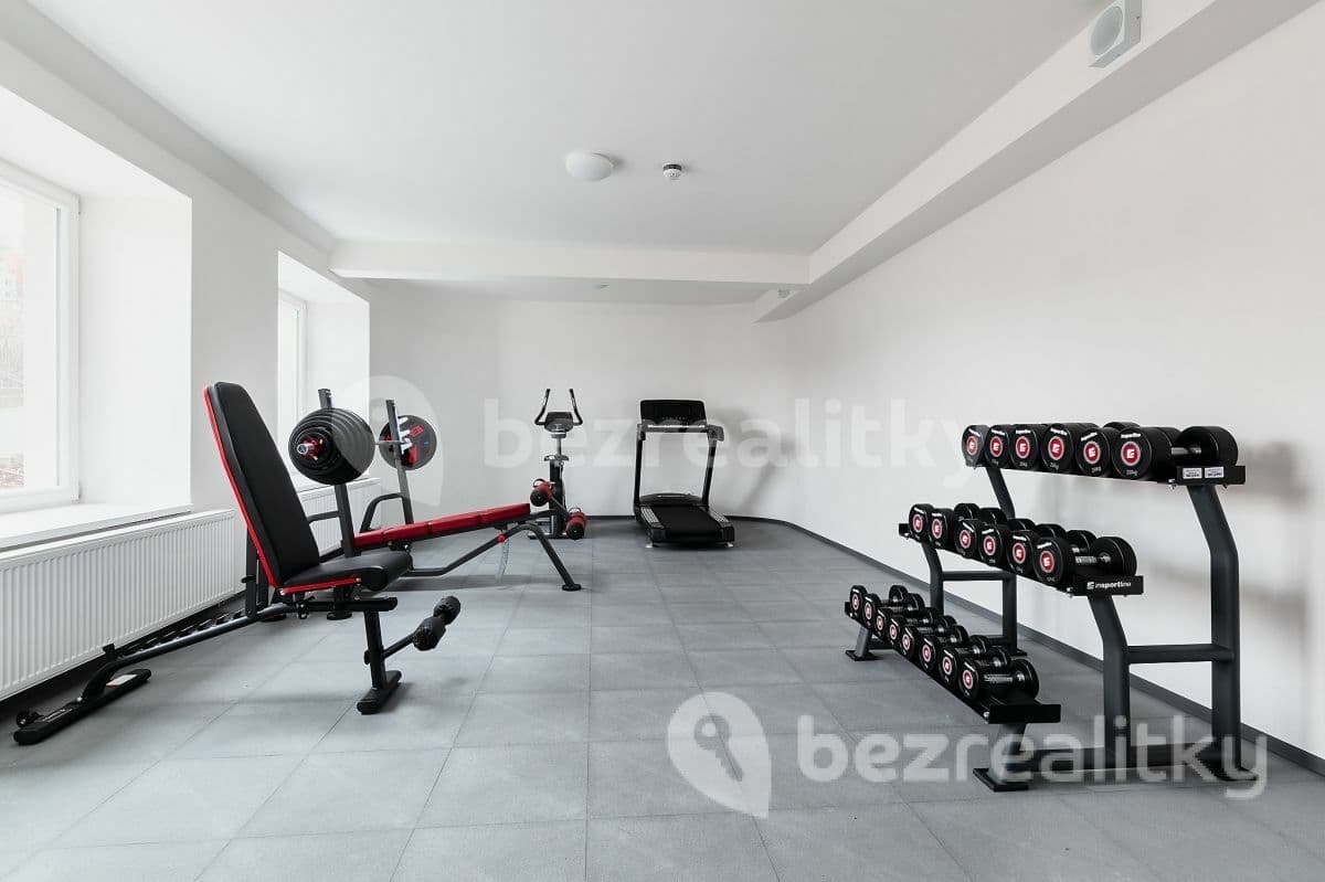 Pronájem bytu 1+kk 30 m², Perucká, Praha, Praha Pronájem bytu 1+kk 30 m², Perucká, Praha, Praha