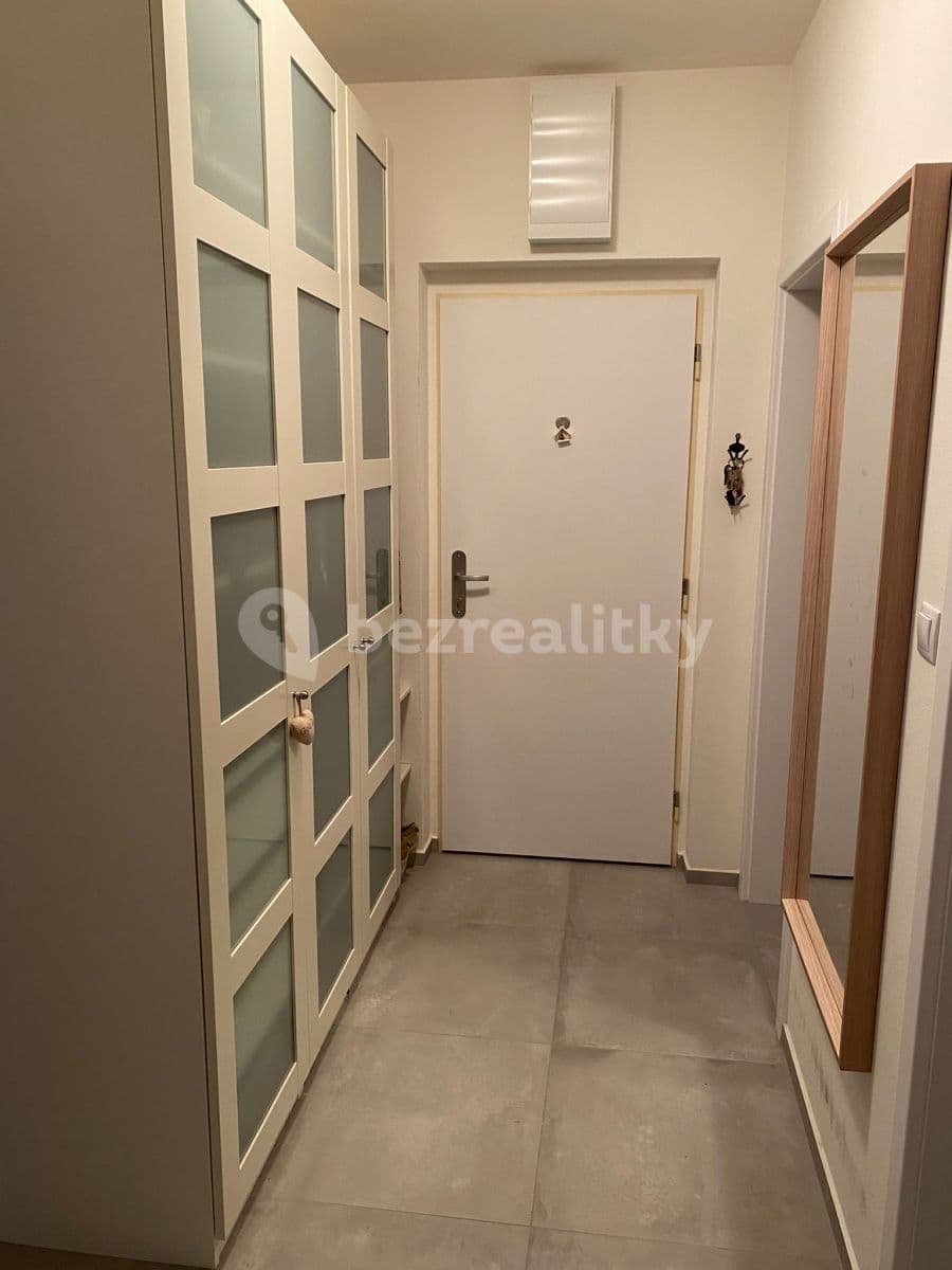 Pronájem bytu 2+kk 44 m², Lišejníková, Brno, Jihomoravský kraj Pronájem bytu 2+kk 44 m², Lišejníková, Brno, Jihomoravský kraj