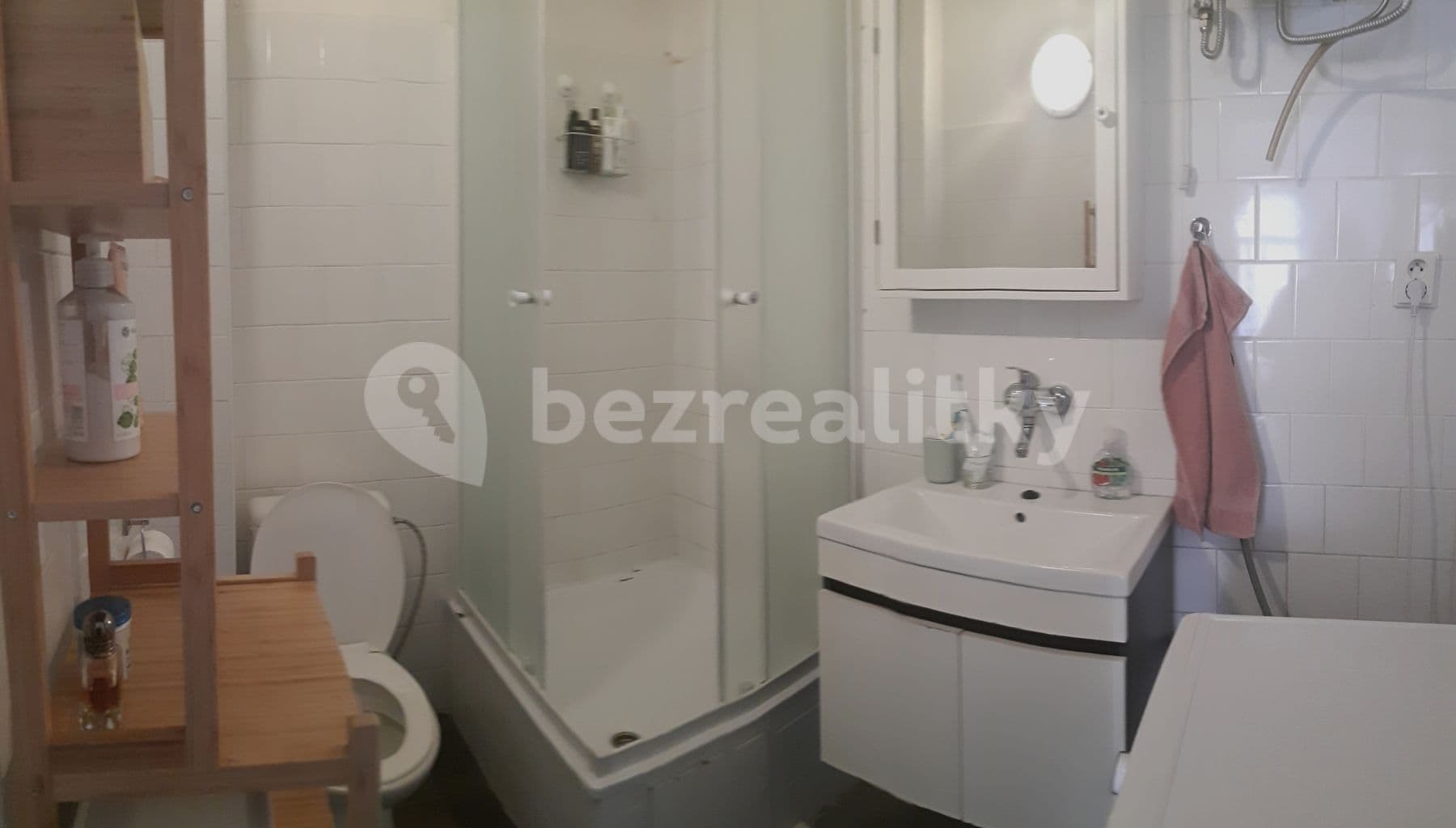 Pronájem bytu 2+kk 43 m², Rostislavova, Praha, Praha Pronájem bytu 2+kk 43 m², Rostislavova, Praha, Praha