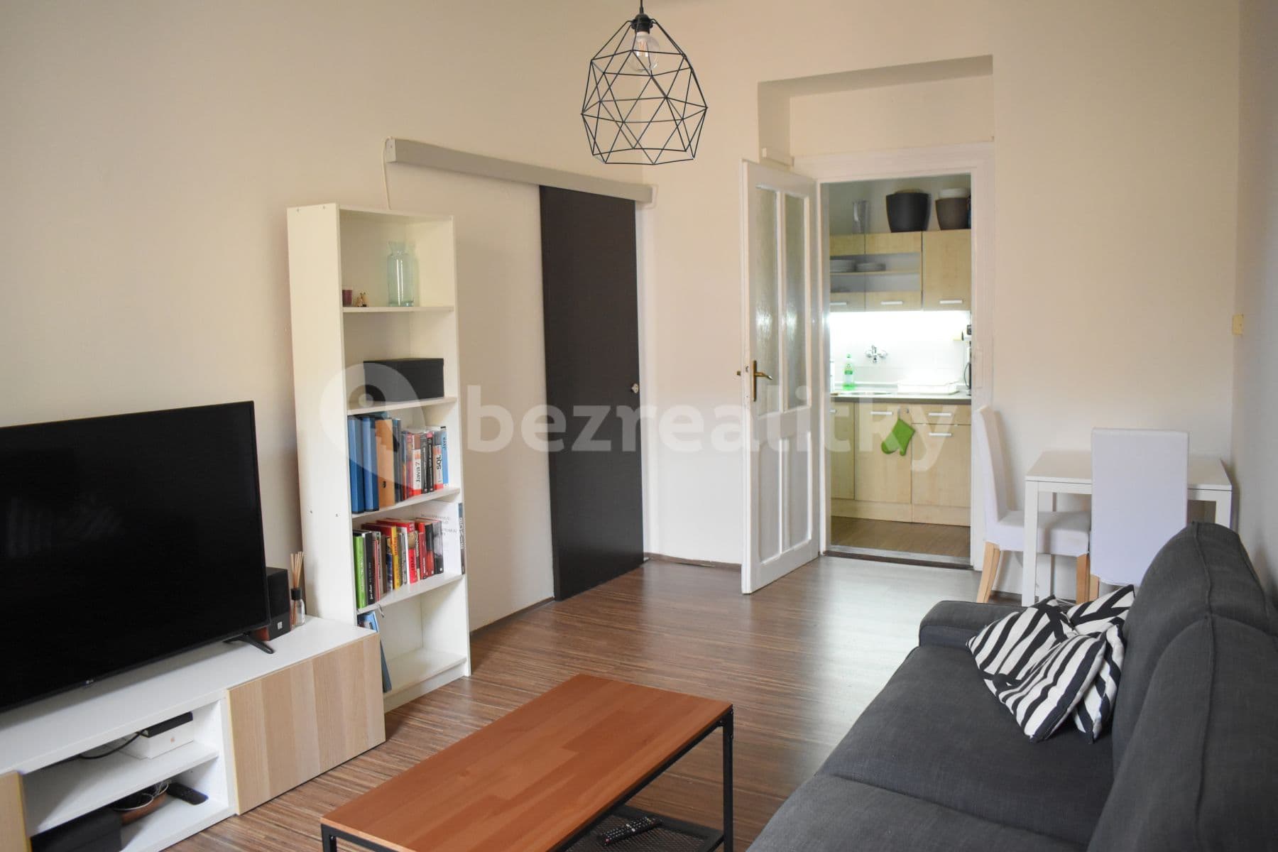 Pronájem bytu 2+kk 43 m², Rostislavova, Praha, Praha Pronájem bytu 2+kk 43 m², Rostislavova, Praha, Praha