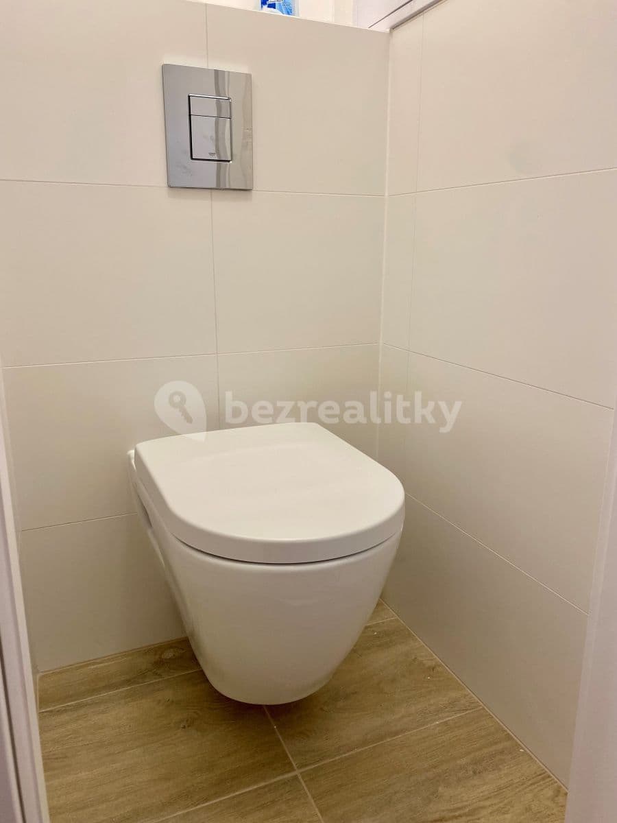 Pronájem bytu 2+1 43 m², Solivarská, Ružinov, Bratislavský kraj Pronájem bytu 2+1 43 m², Solivarská, Ružinov, Bratislavský kraj