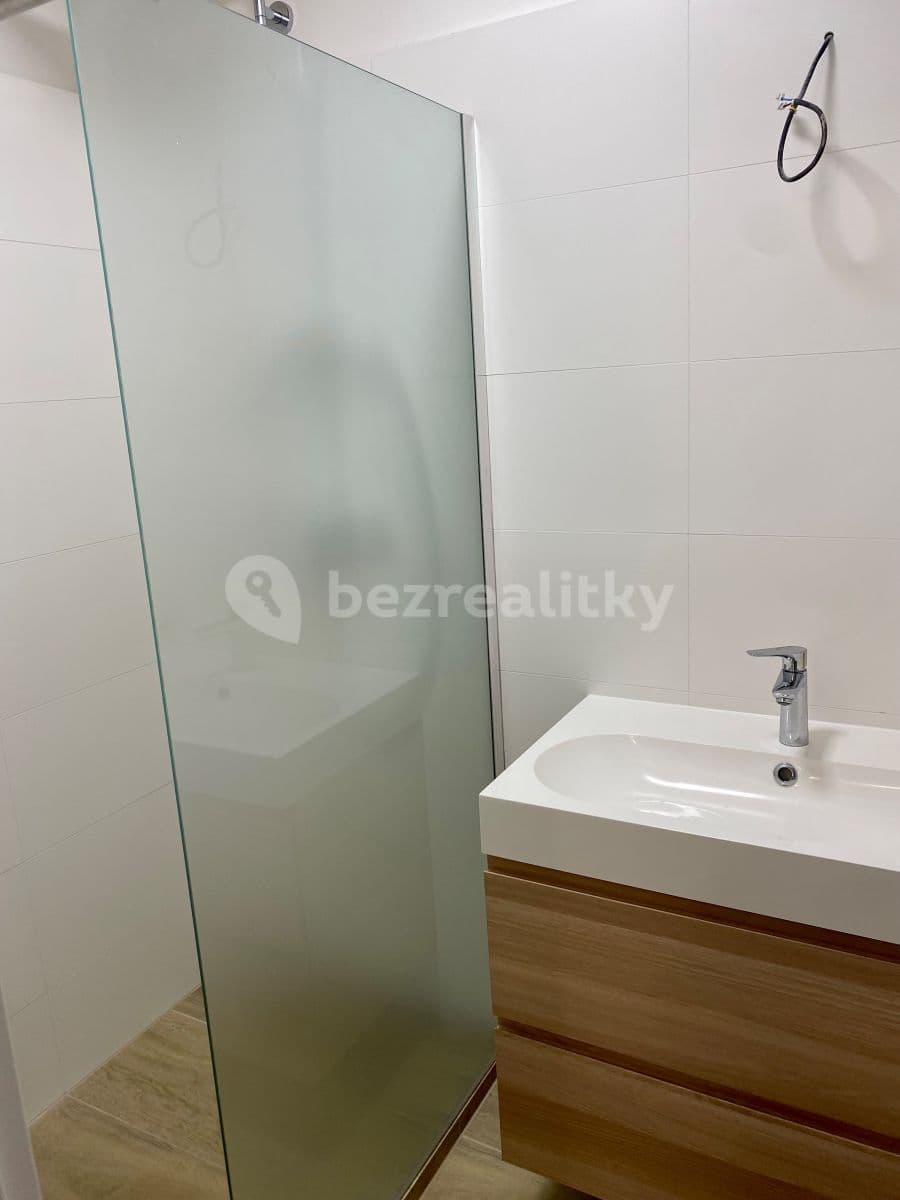 Pronájem bytu 2+1 43 m², Solivarská, Ružinov, Bratislavský kraj Pronájem bytu 2+1 43 m², Solivarská, Ružinov, Bratislavský kraj