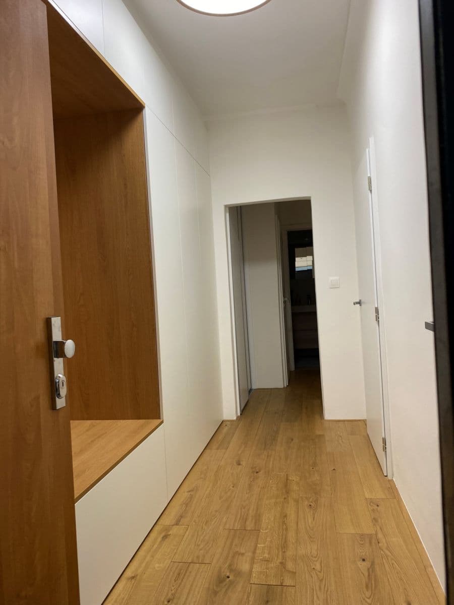 Pronájem bytu 2+1 43 m², Solivarská, Ružinov, Bratislavský kraj Pronájem bytu 2+1 43 m², Solivarská, Ružinov, Bratislavský kraj