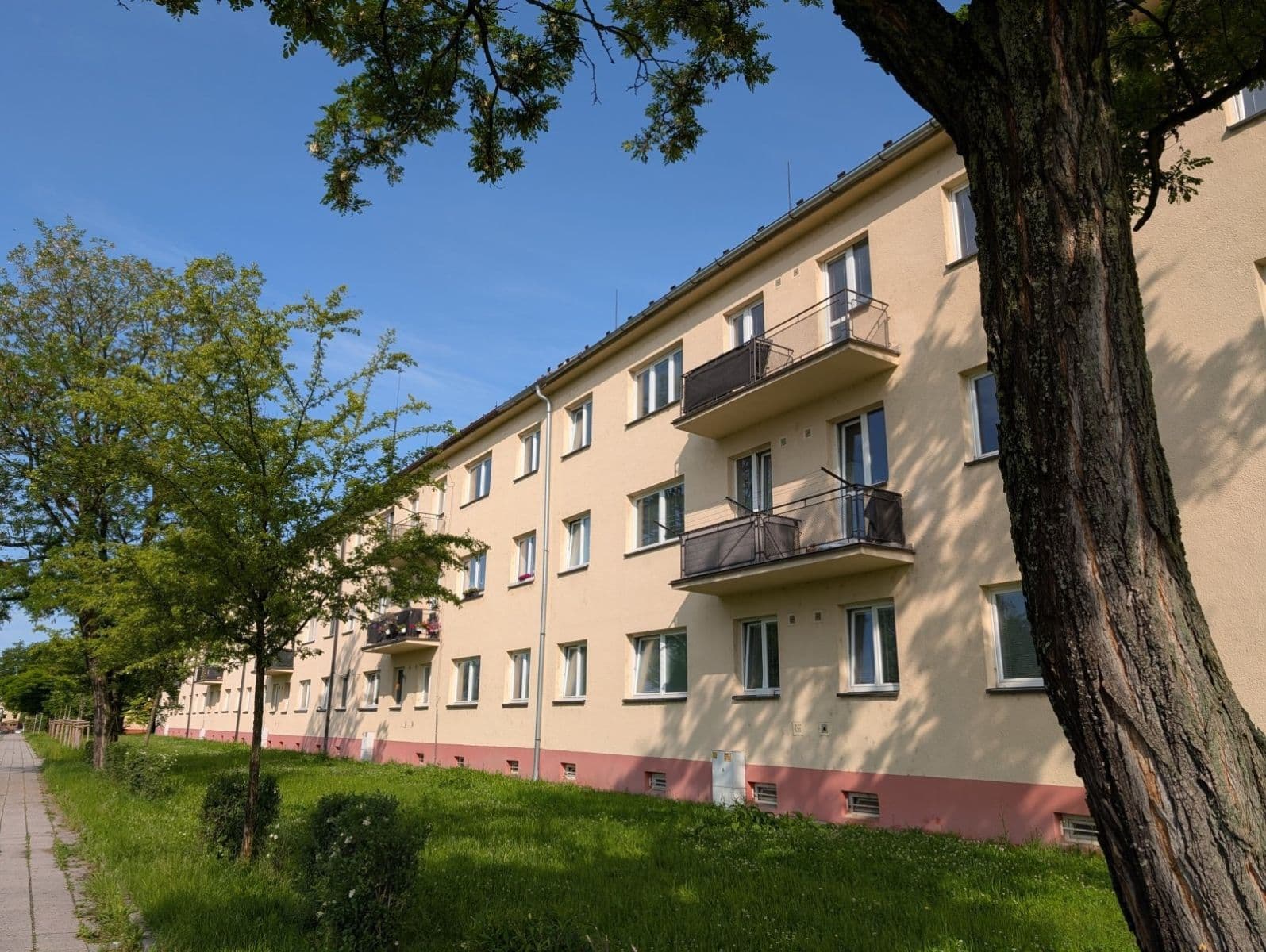 Pronájem bytu 1+kk 29 m², U Nádraží, Havířov, Moravskoslezský kraj Pronájem bytu 1+kk 29 m², U Nádraží, Havířov, Moravskoslezský kraj