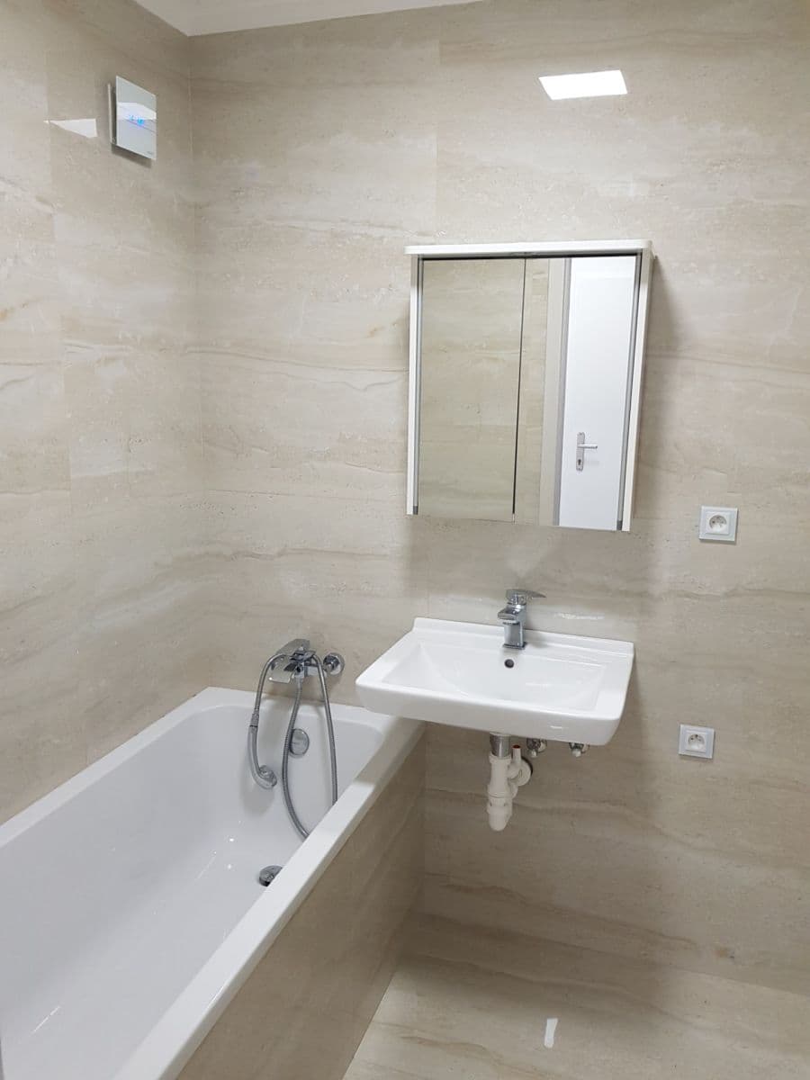 Prodej bytu 4+kk 68 m², Hurbanova, Praha, Praha Prodej bytu 4+kk 68 m², Hurbanova, Praha, Praha