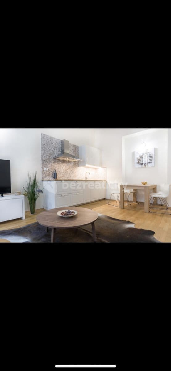 Pronájem bytu 2+kk 55 m², Rumunská, Praha, Praha Pronájem bytu 2+kk 55 m², Rumunská, Praha, Praha