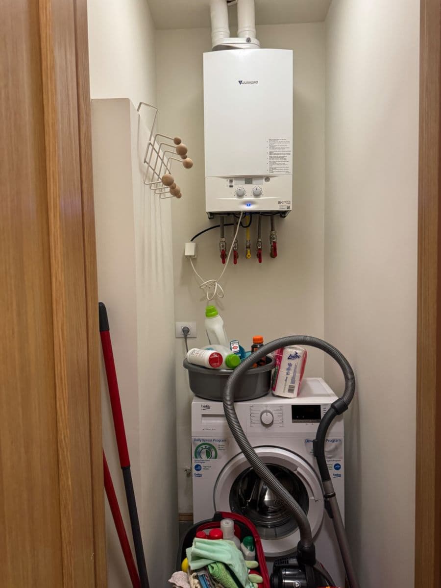 Pronájem bytu 2+kk 55 m², Rumunská, Praha, Praha Pronájem bytu 2+kk 55 m², Rumunská, Praha, Praha