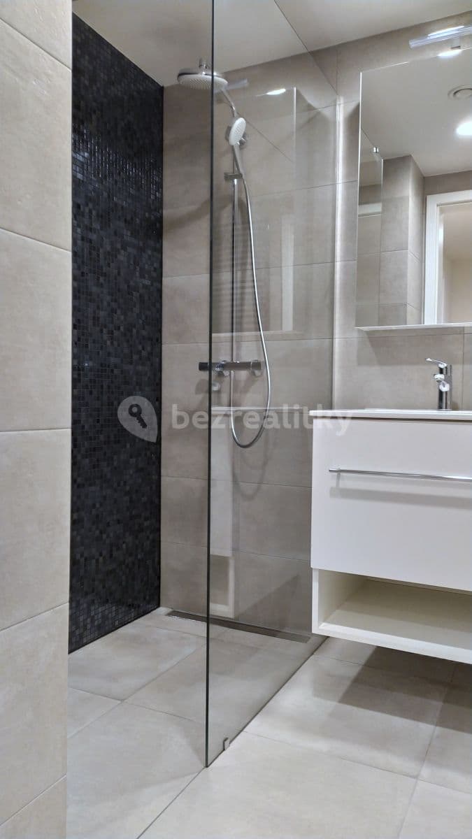 Pronájem bytu 1+kk 31 m², Mukařovského, Praha, Praha Pronájem bytu 1+kk 31 m², Mukařovského, Praha, Praha