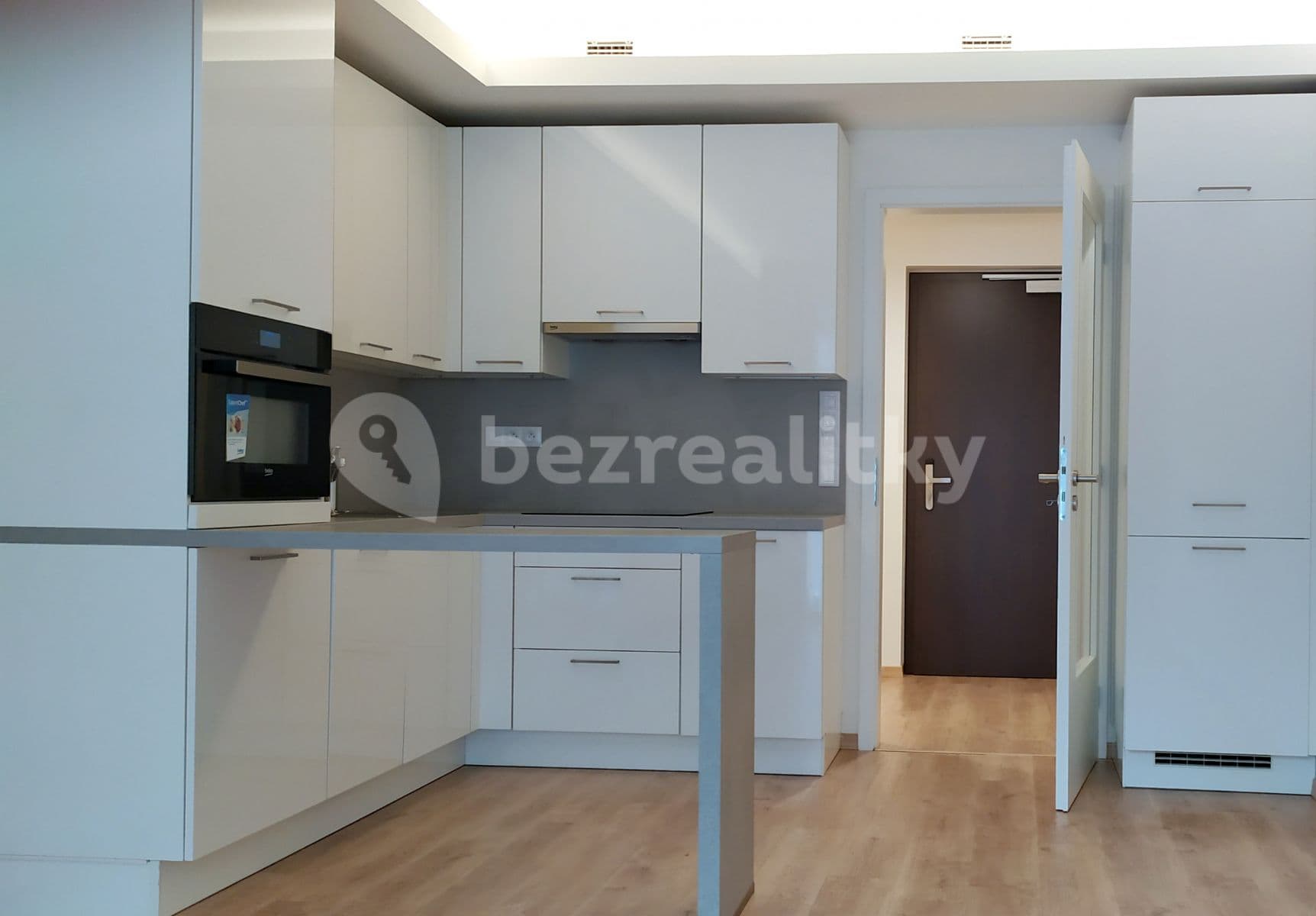 Pronájem bytu 1+kk 31 m², Mukařovského, Praha, Praha Pronájem bytu 1+kk 31 m², Mukařovského, Praha, Praha