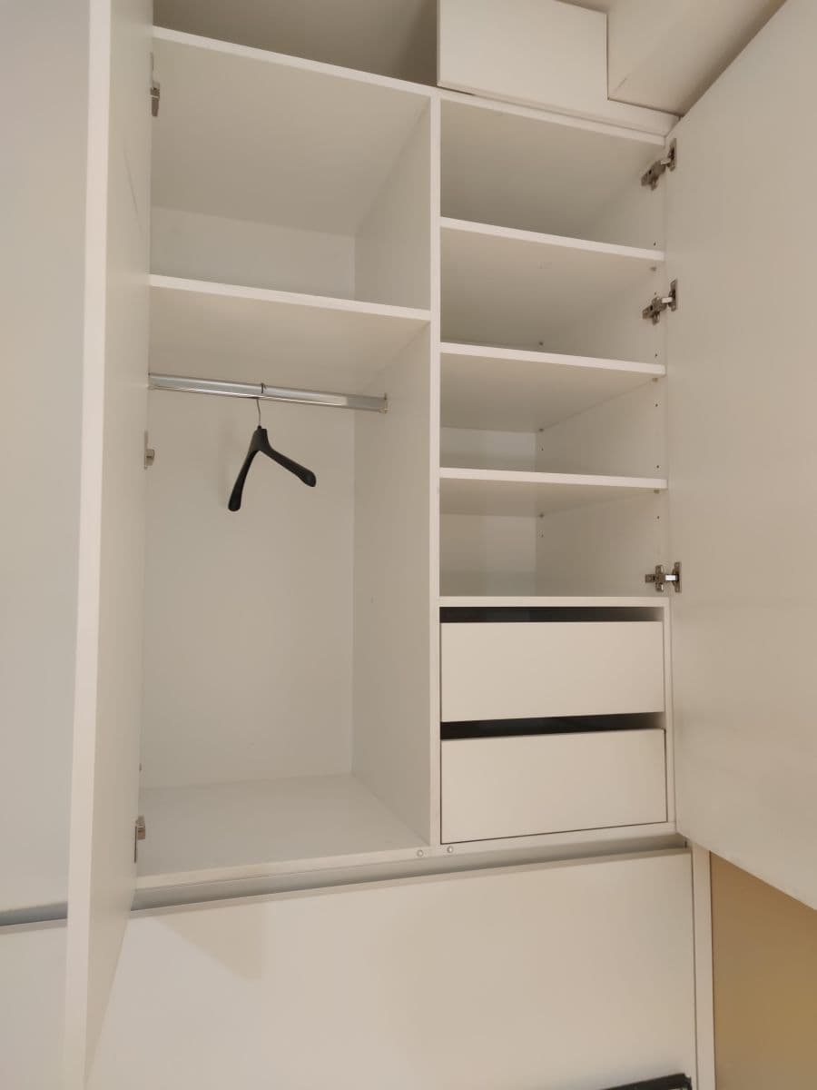 Pronájem bytu 1+kk 38 m², Na Tabulovém vrchu, Olomouc, Olomoucký kraj Pronájem bytu 1+kk 38 m², Na Tabulovém vrchu, Olomouc, Olomoucký kraj