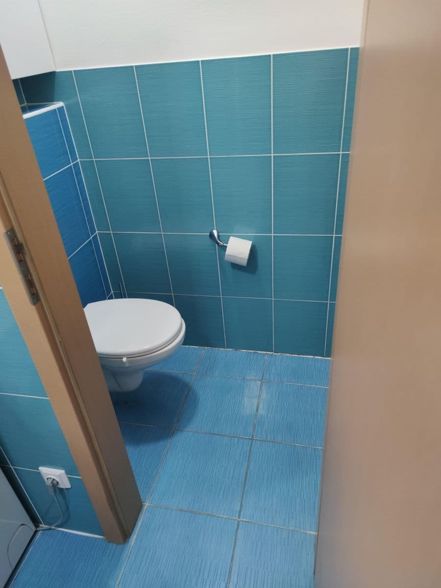 Pronájem bytu 1+kk 38 m², Na Tabulovém vrchu, Olomouc, Olomoucký kraj Pronájem bytu 1+kk 38 m², Na Tabulovém vrchu, Olomouc, Olomoucký kraj