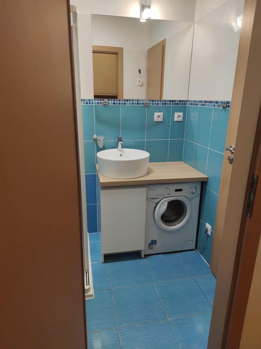 Pronájem bytu 1+kk 38 m², Na Tabulovém vrchu, Olomouc, Olomoucký kraj Pronájem bytu 1+kk 38 m², Na Tabulovém vrchu, Olomouc, Olomoucký kraj