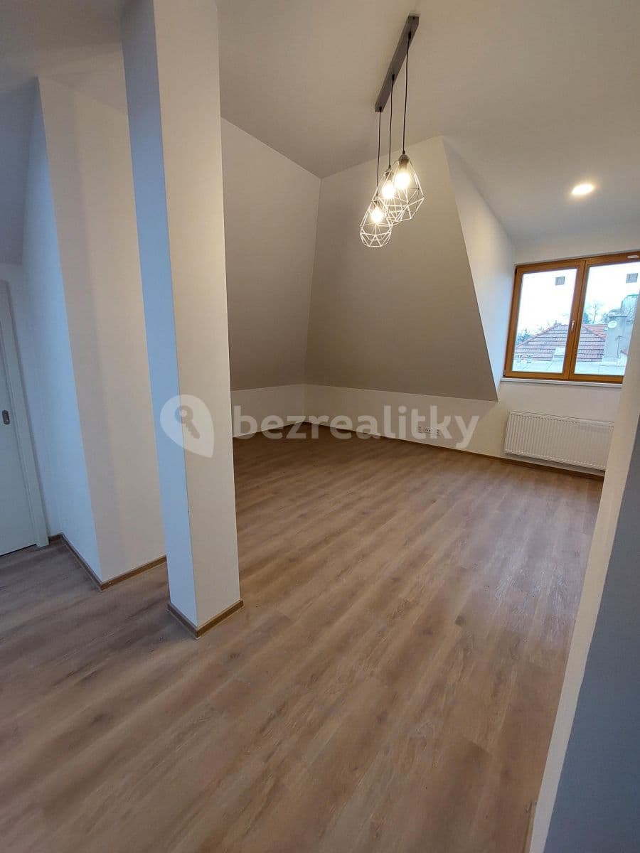 Pronájem bytu 3+kk 602 m², K Novému dvoru, Praha, Praha Pronájem bytu 3+kk 602 m², K Novému dvoru, Praha, Praha