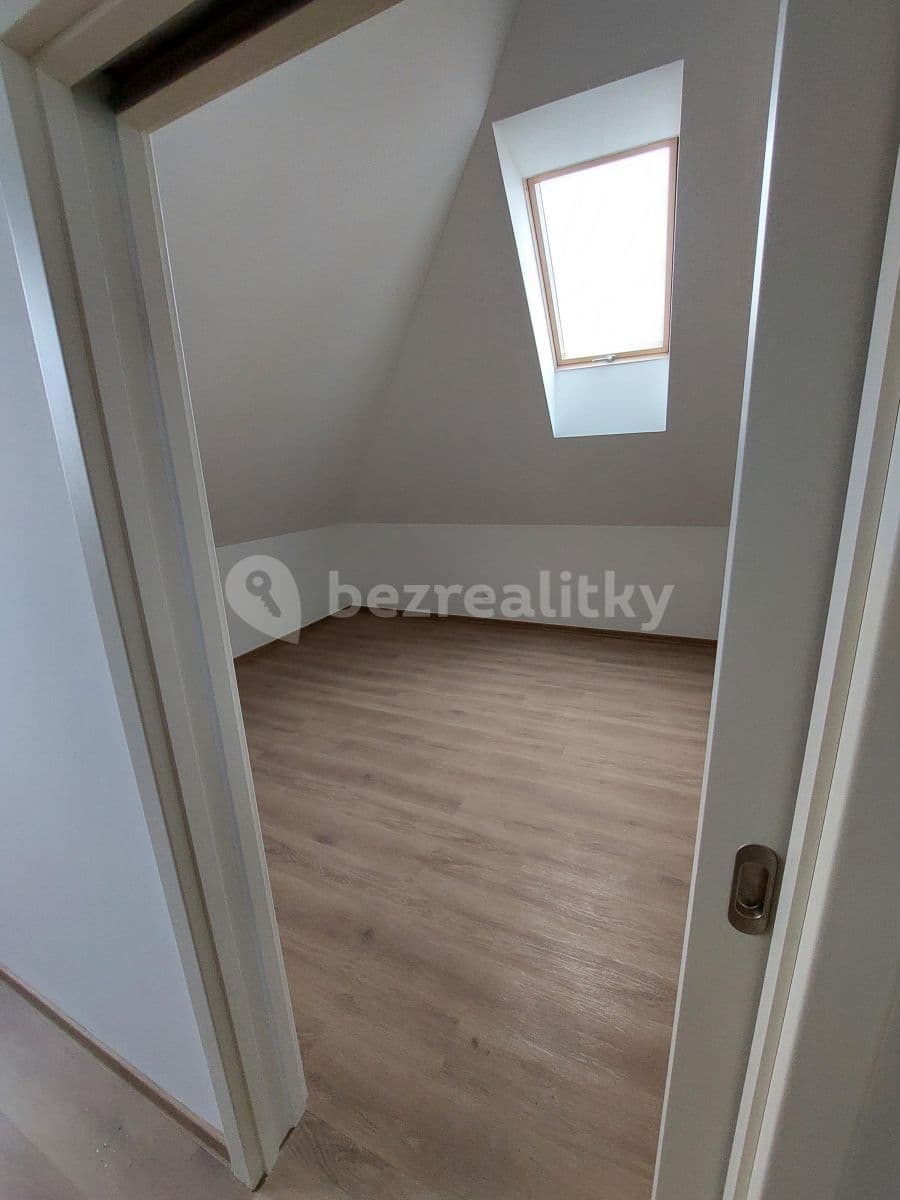 Pronájem bytu 3+kk 602 m², K Novému dvoru, Praha, Praha Pronájem bytu 3+kk 602 m², K Novému dvoru, Praha, Praha