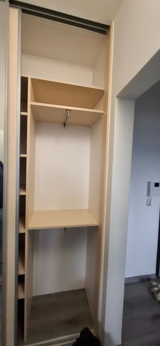 Pronájem bytu 2+kk 40 m², Brandtova, Ústí nad Labem, Ústecký kraj Pronájem bytu 2+kk 40 m², Brandtova, Ústí nad Labem, Ústecký kraj