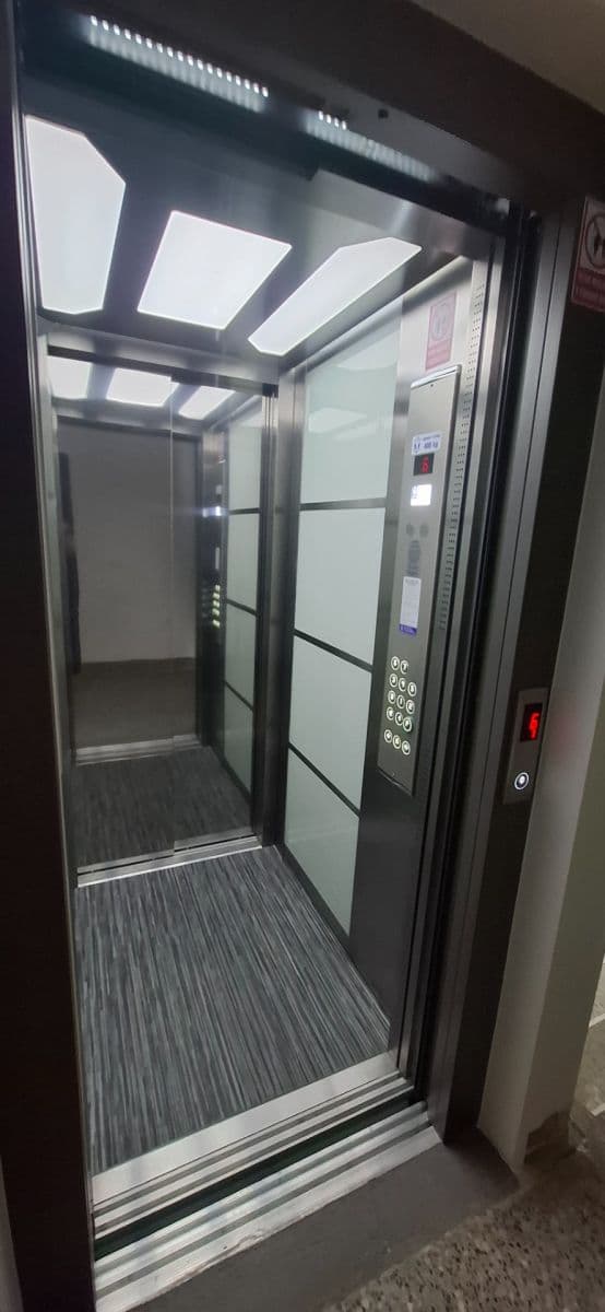 Pronájem bytu 2+kk 40 m², Brandtova, Ústí nad Labem, Ústecký kraj Pronájem bytu 2+kk 40 m², Brandtova, Ústí nad Labem, Ústecký kraj