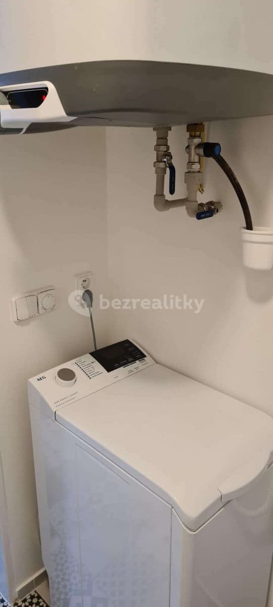 Pronájem domu 69 m², pozemek 1 m², Zahradní, Kostelec nad Černými lesy, Středočeský kraj Pronájem domu 69 m², pozemek 1 m², Zahradní, Kostelec nad Černými lesy, Středočeský kraj