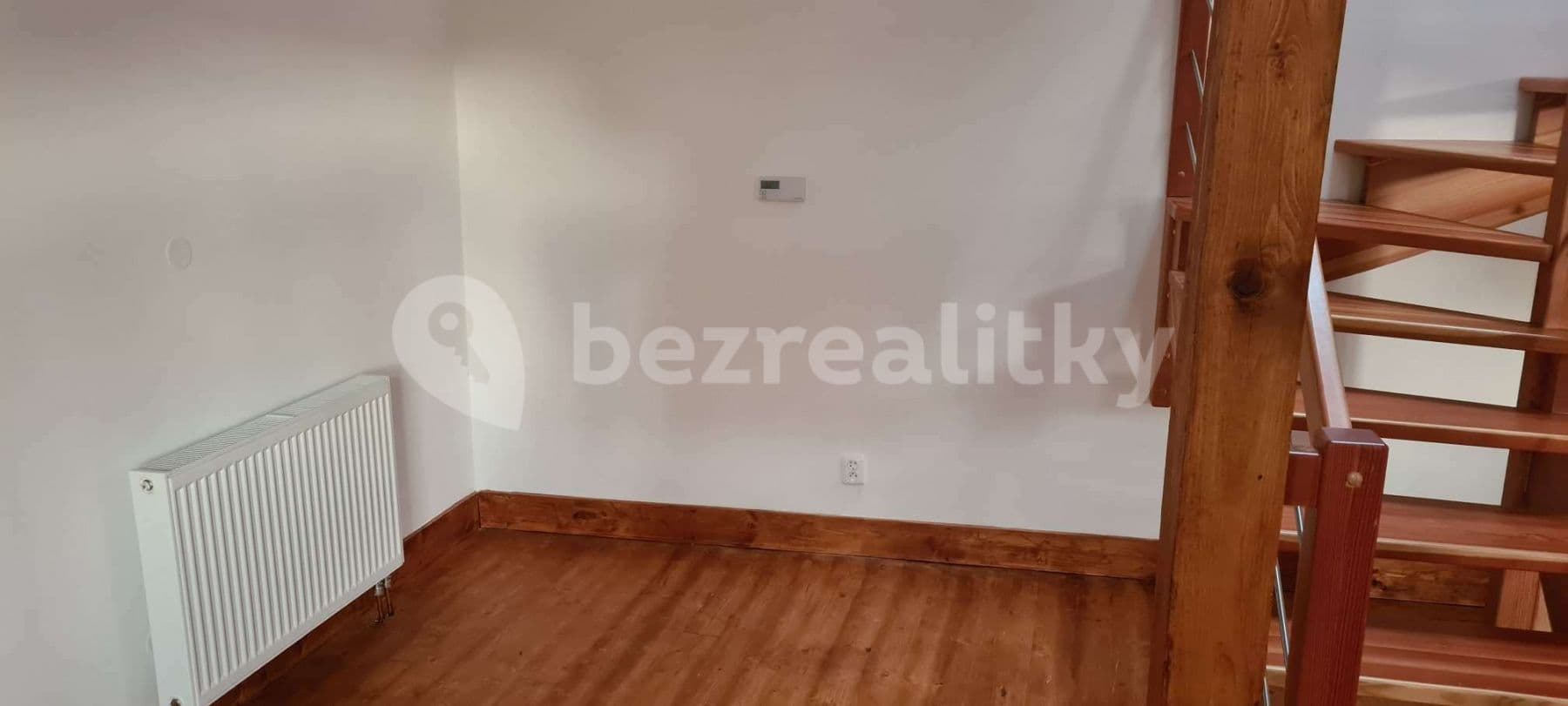 Pronájem domu 69 m², pozemek 1 m², Zahradní, Kostelec nad Černými lesy, Středočeský kraj Pronájem domu 69 m², pozemek 1 m², Zahradní, Kostelec nad Černými lesy, Středočeský kraj