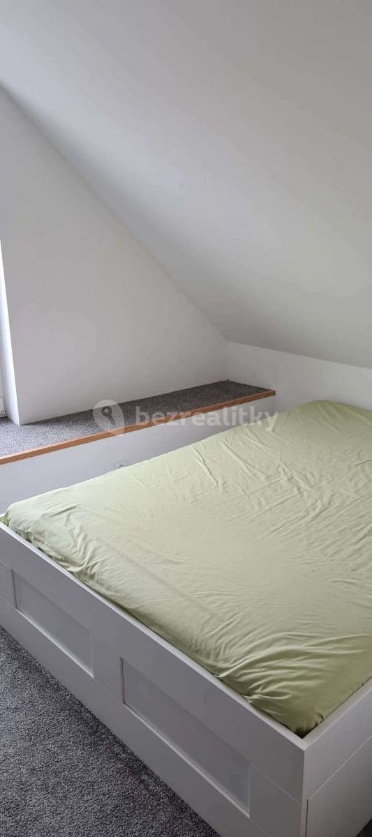 Pronájem domu 69 m², pozemek 1 m², Zahradní, Kostelec nad Černými lesy, Středočeský kraj Pronájem domu 69 m², pozemek 1 m², Zahradní, Kostelec nad Černými lesy, Středočeský kraj