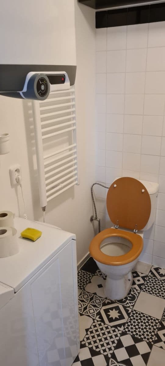 Pronájem domu 69 m², pozemek 1 m², Zahradní, Kostelec nad Černými lesy, Středočeský kraj Pronájem domu 69 m², pozemek 1 m², Zahradní, Kostelec nad Černými lesy, Středočeský kraj