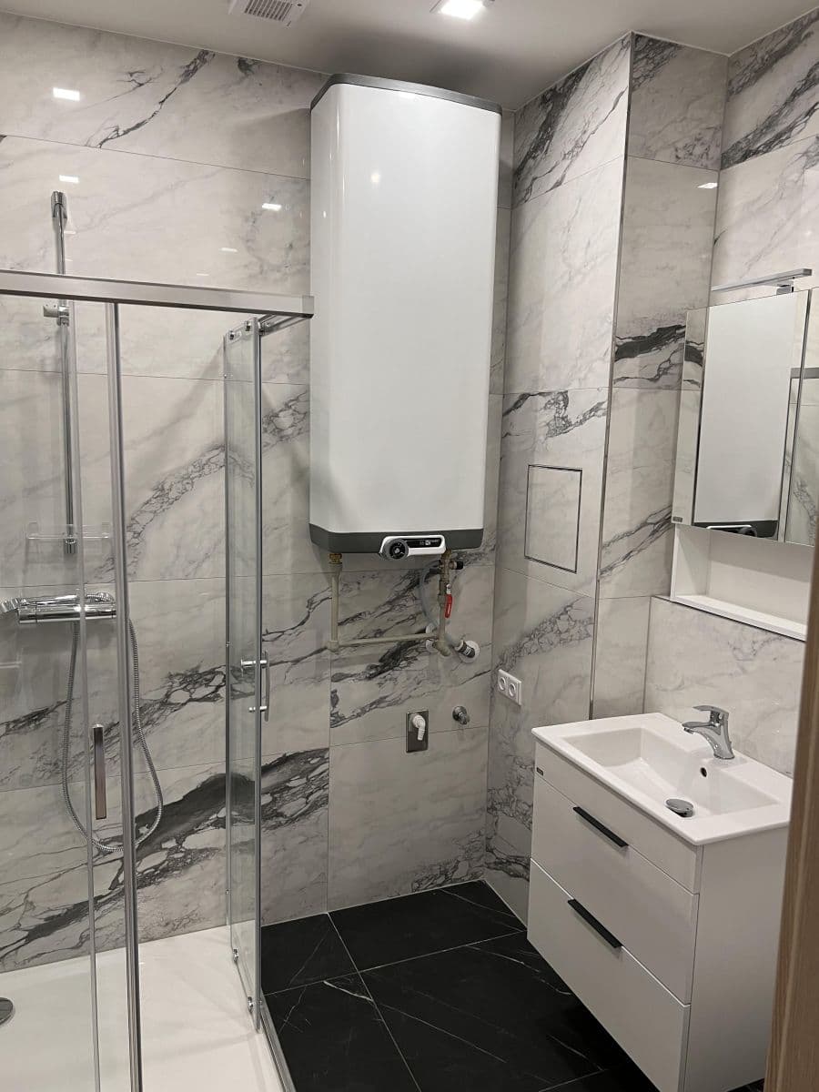 Pronájem bytu 2+kk 47 m², Tismice, Středočeský kraj Pronájem bytu 2+kk 47 m², Tismice, Středočeský kraj
