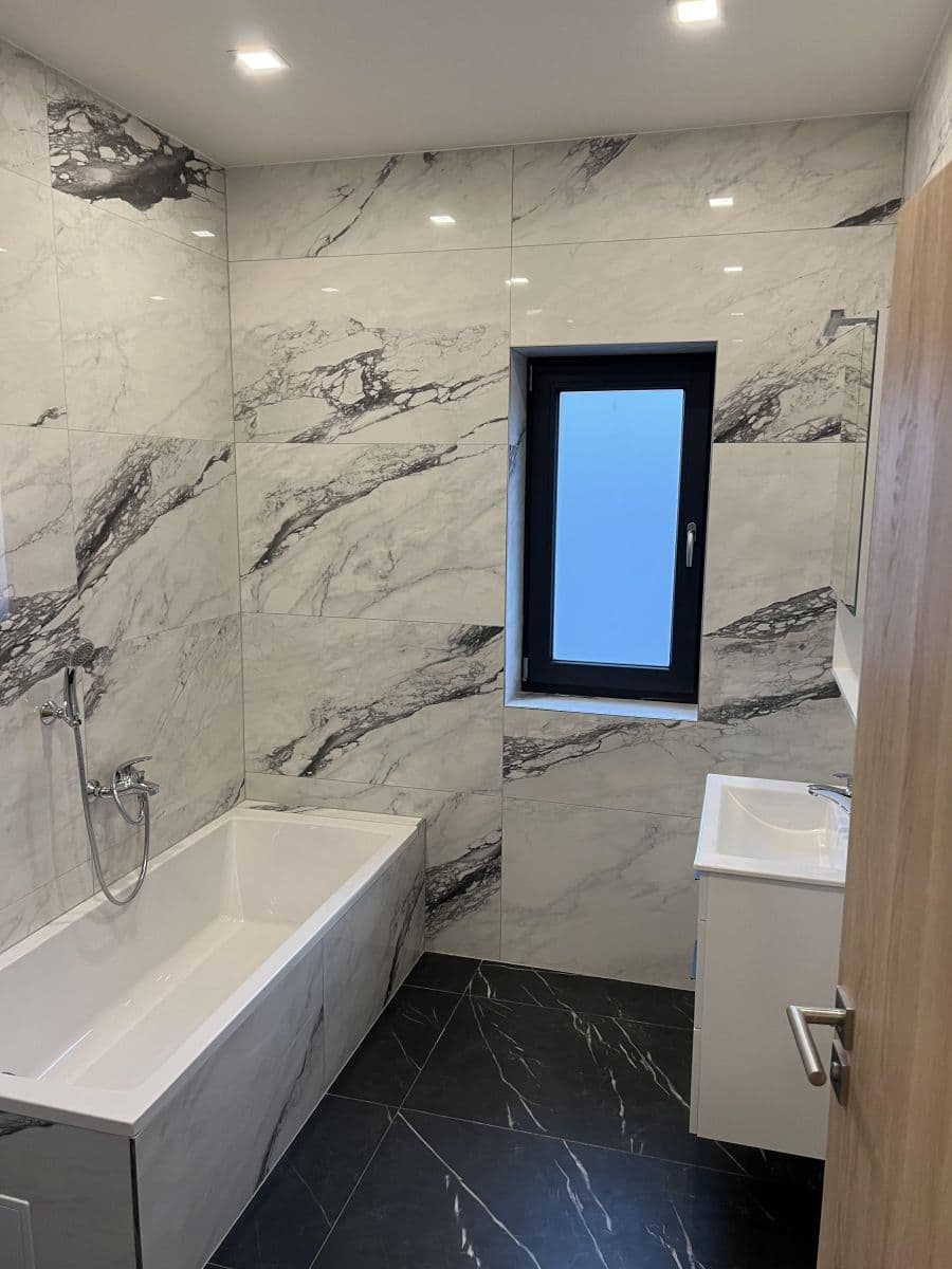 Pronájem bytu 3+kk 75 m², Tismice, Středočeský kraj Pronájem bytu 3+kk 75 m², Tismice, Středočeský kraj