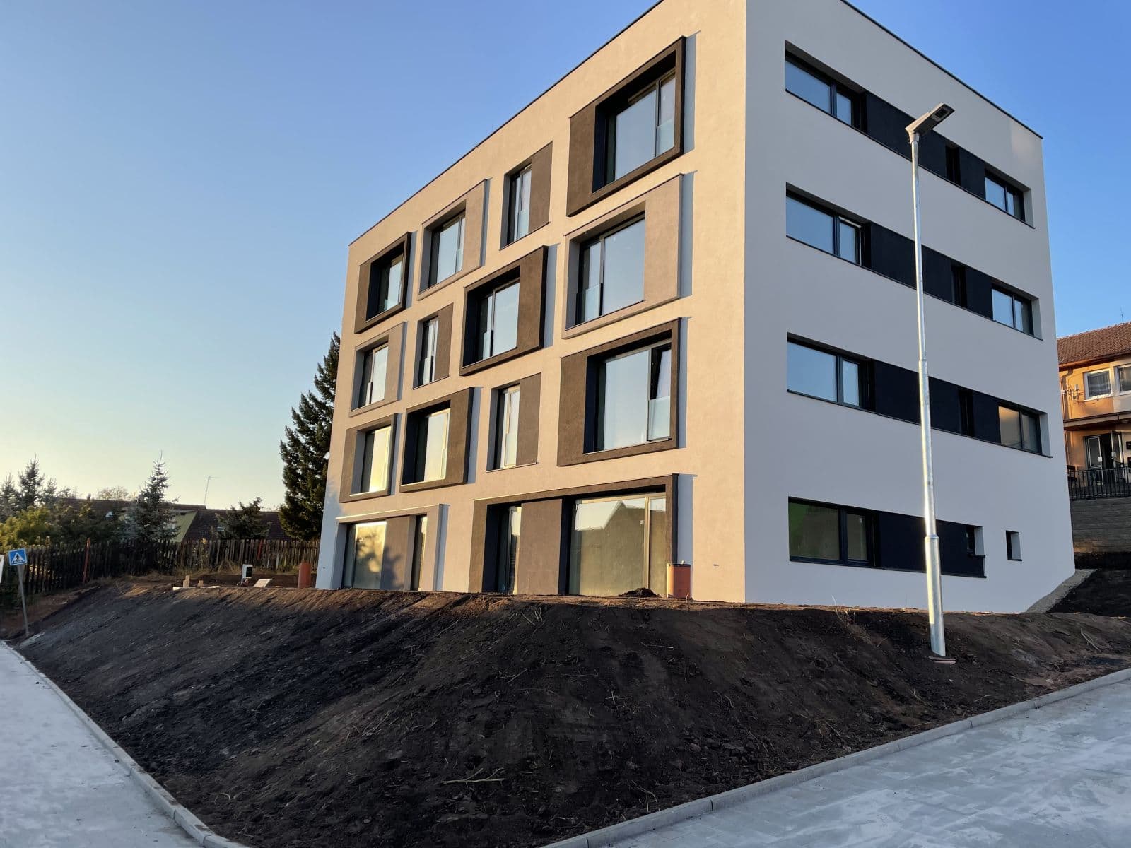 Pronájem bytu 3+kk 75 m², Tismice, Středočeský kraj Pronájem bytu 3+kk 75 m², Tismice, Středočeský kraj
