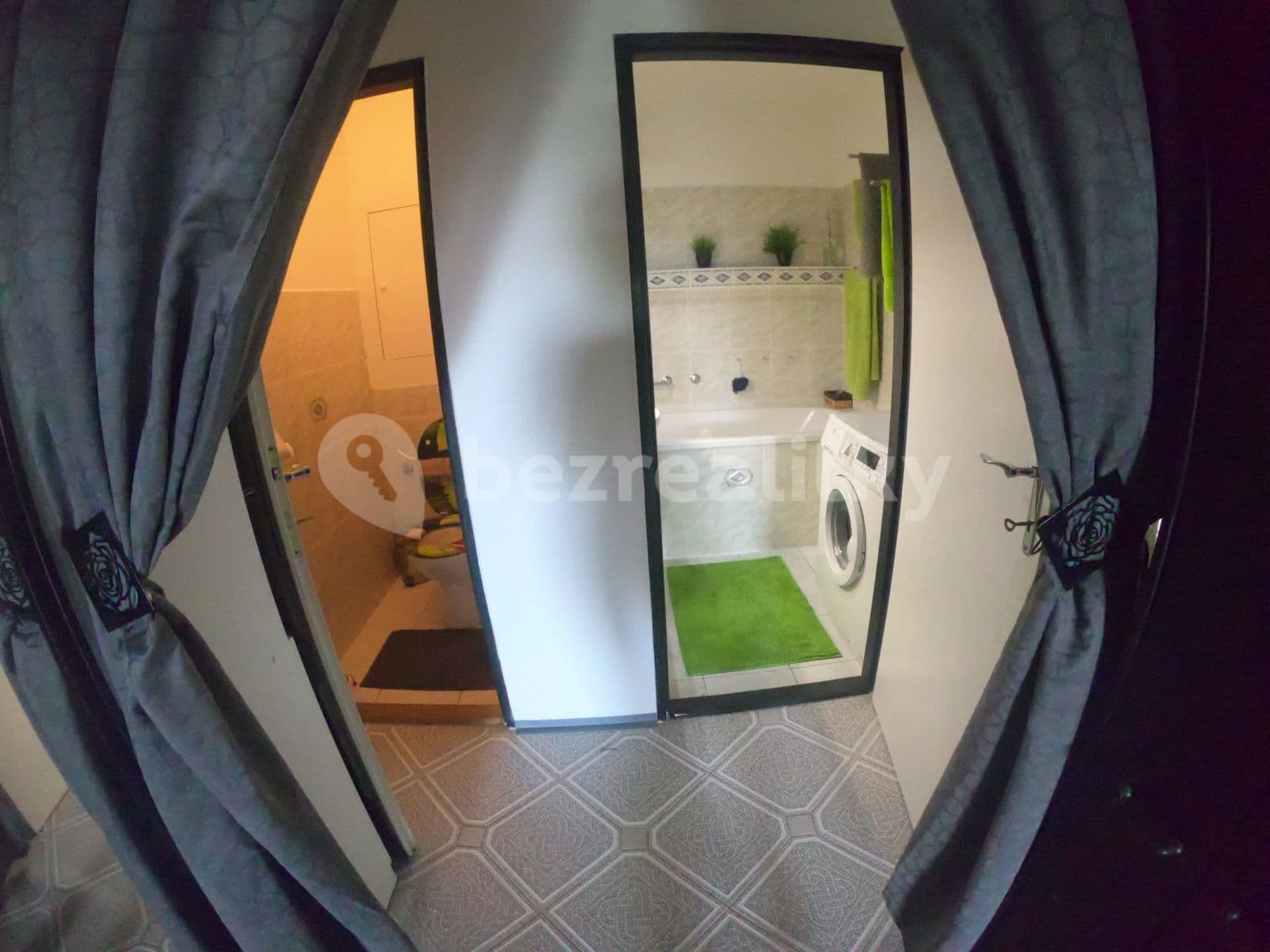 Pronájem bytu 3+1 85 m², Vackova, Praha, Praha Pronájem bytu 3+1 85 m², Vackova, Praha, Praha