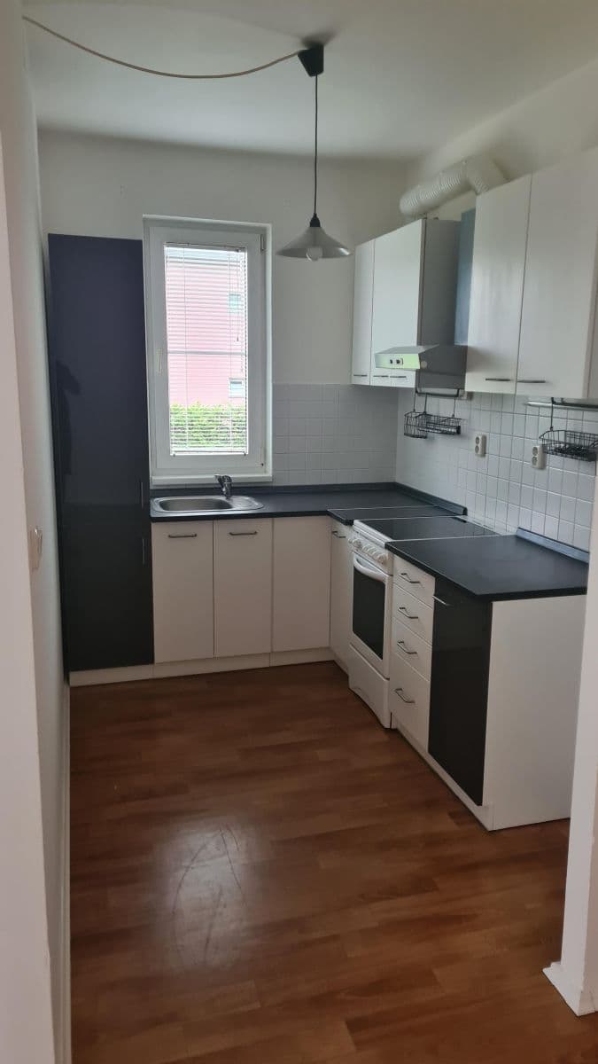 Pronájem bytu 3+kk 72 m², Na Výšině, Vrchlabí, Královéhradecký kraj Pronájem bytu 3+kk 72 m², Na Výšině, Vrchlabí, Královéhradecký kraj