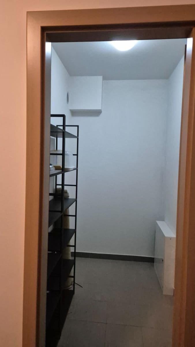 Pronájem bytu 3+kk 72 m², Na Výšině, Vrchlabí, Královéhradecký kraj Pronájem bytu 3+kk 72 m², Na Výšině, Vrchlabí, Královéhradecký kraj