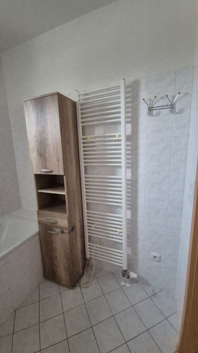 Pronájem bytu 3+kk 72 m², Na Výšině, Vrchlabí, Královéhradecký kraj Pronájem bytu 3+kk 72 m², Na Výšině, Vrchlabí, Královéhradecký kraj