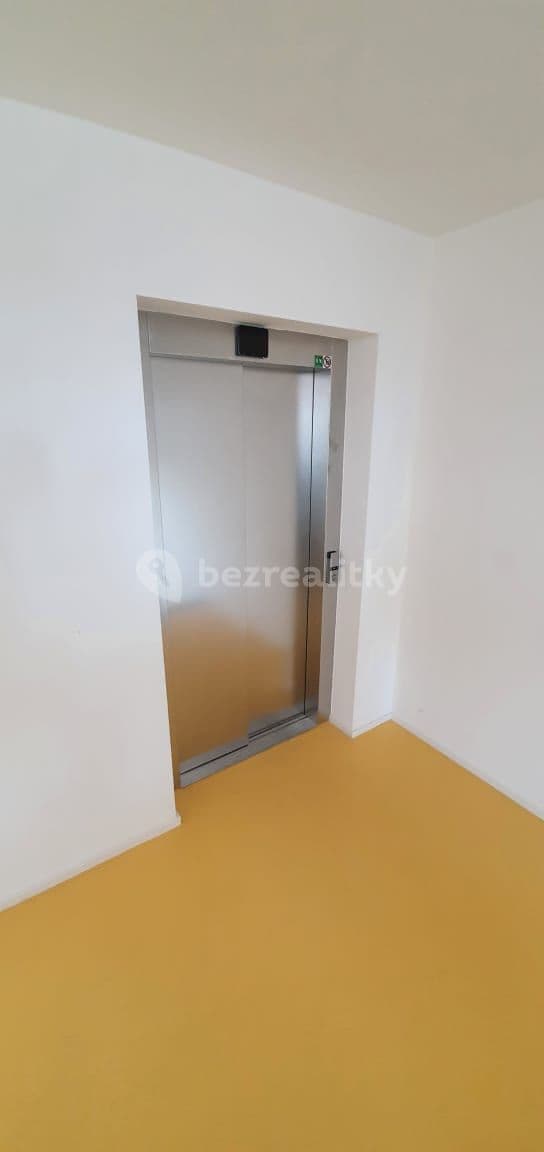 Pronájem bytu 2+kk 50 m², U Plynárny, Praha, Praha Pronájem bytu 2+kk 50 m², U Plynárny, Praha, Praha