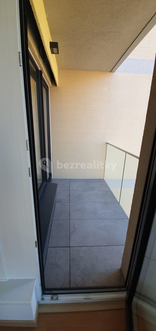 Pronájem bytu 2+kk 50 m², U Plynárny, Praha, Praha Pronájem bytu 2+kk 50 m², U Plynárny, Praha, Praha