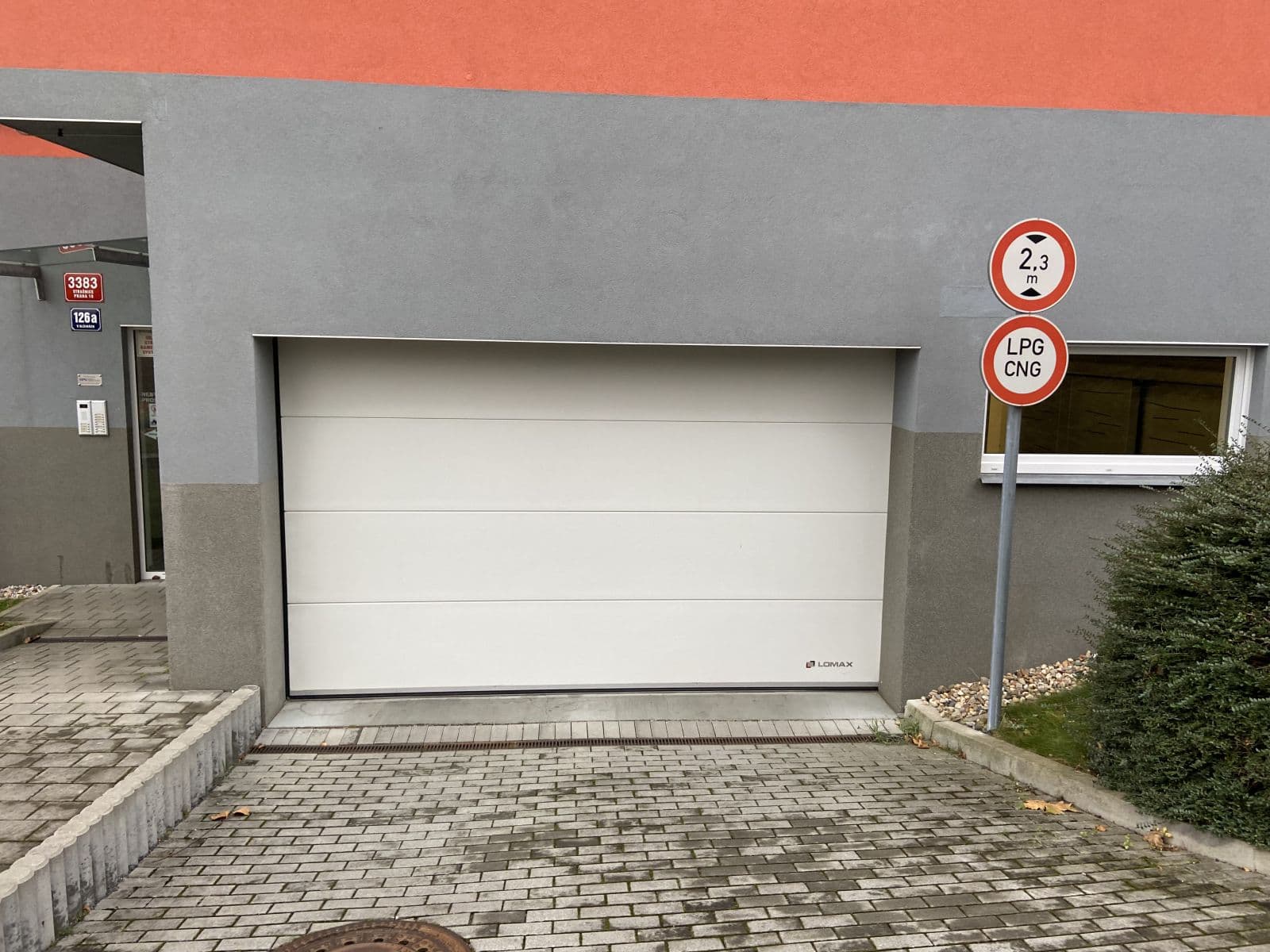 Pronájem garáže 13 m², V Olšinách, Praha, Praha Pronájem garáže 13 m², V Olšinách, Praha, Praha
