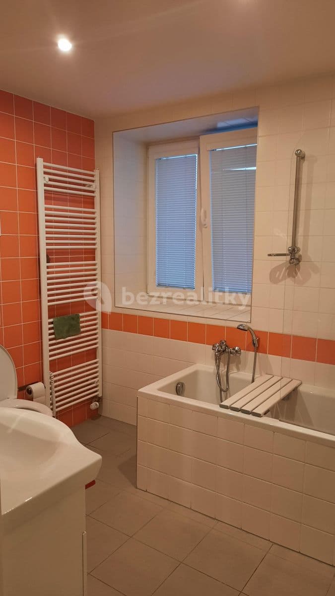 Pronájem bytu 2+kk 43 m², Pod Drinopolem, Praha, Praha Pronájem bytu 2+kk 43 m², Pod Drinopolem, Praha, Praha