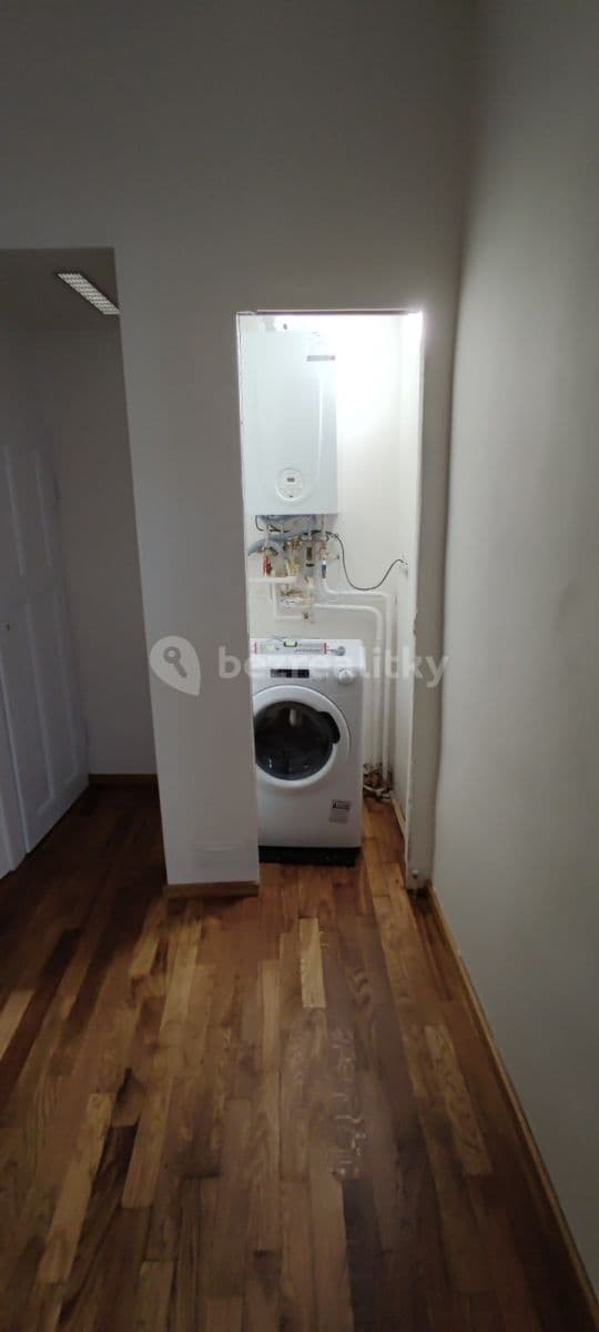 Pronájem bytu 2+1 62 m², Navrátilova, Praha, Praha Pronájem bytu 2+1 62 m², Navrátilova, Praha, Praha