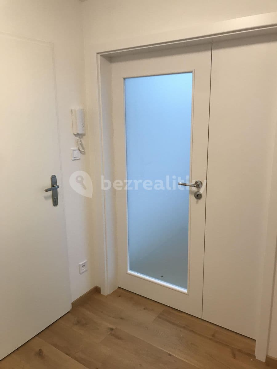 Pronájem bytu 2+kk 50 m², Žižkova, Horoměřice, Středočeský kraj Pronájem bytu 2+kk 50 m², Žižkova, Horoměřice, Středočeský kraj