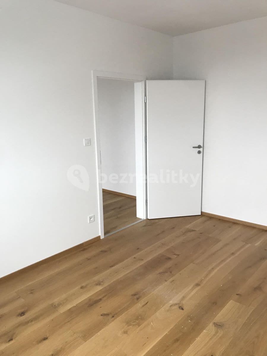 Pronájem bytu 2+kk 50 m², Žižkova, Horoměřice, Středočeský kraj Pronájem bytu 2+kk 50 m², Žižkova, Horoměřice, Středočeský kraj