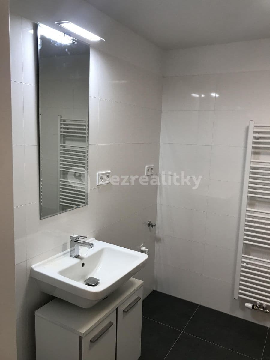 Pronájem bytu 2+kk 50 m², Žižkova, Horoměřice, Středočeský kraj Pronájem bytu 2+kk 50 m², Žižkova, Horoměřice, Středočeský kraj