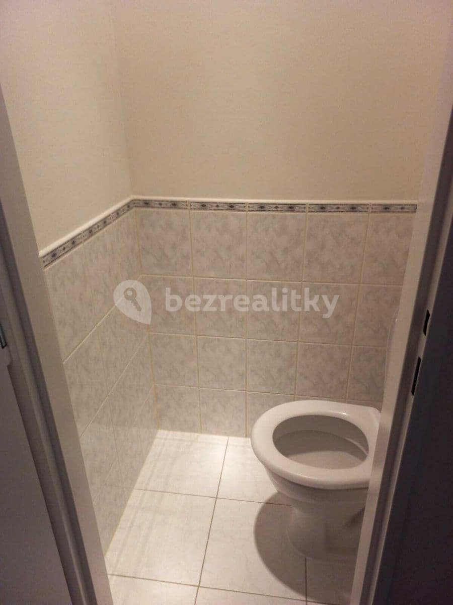 Pronájem bytu 2+1 65 m², Jižní, Česká Lípa, Liberecký kraj Pronájem bytu 2+1 65 m², Jižní, Česká Lípa, Liberecký kraj