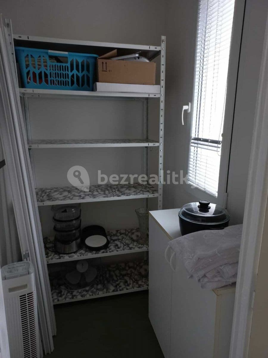 Pronájem bytu 2+1 65 m², Jižní, Česká Lípa, Liberecký kraj Pronájem bytu 2+1 65 m², Jižní, Česká Lípa, Liberecký kraj