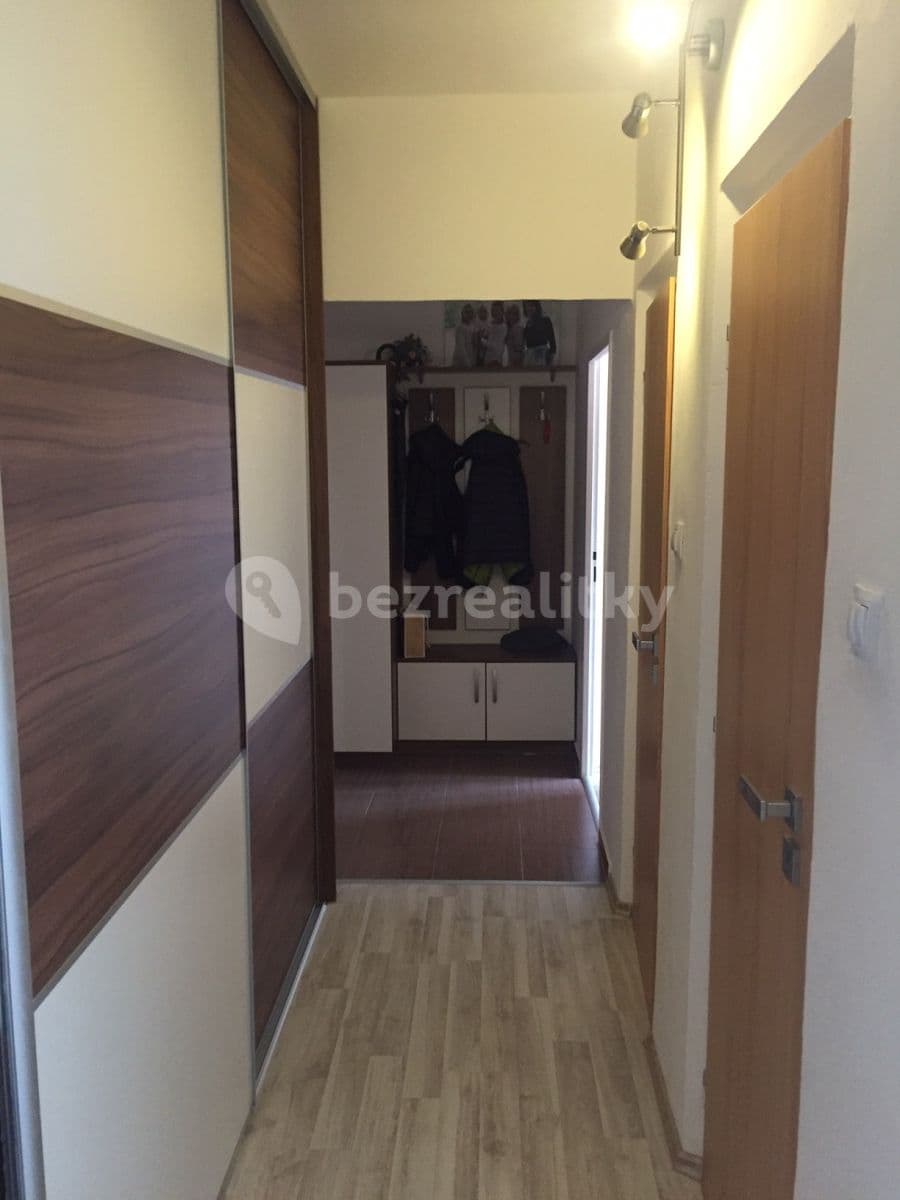 Pronájem bytu 2+1 56 m², Hněvotínská, Olomouc, Olomoucký kraj Pronájem bytu 2+1 56 m², Hněvotínská, Olomouc, Olomoucký kraj