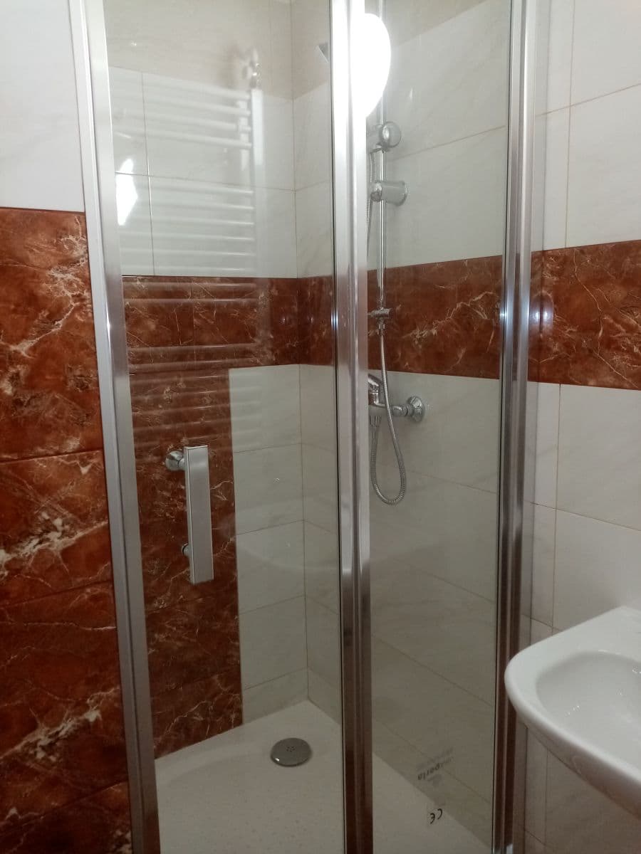 Pronájem bytu 1+1 33 m², Studentská, Mělník, Středočeský kraj Pronájem bytu 1+1 33 m², Studentská, Mělník, Středočeský kraj